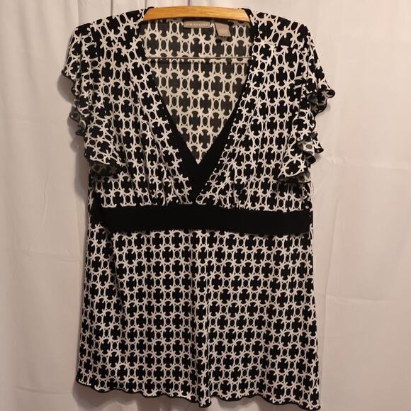 Karen Scott Top, V neck Crossover Bodice Flutter Sleeves High Waist Black Accent - Picture 1 of 16
